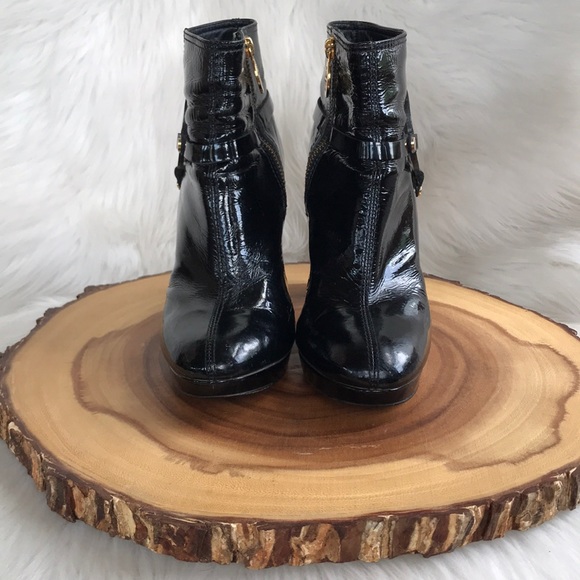 Tory Burch patent leather inside zip heeled boots - Picture 4 of 9